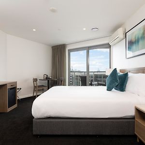 Deluxe Room 2 WIFI complimentary upgrade upon availability